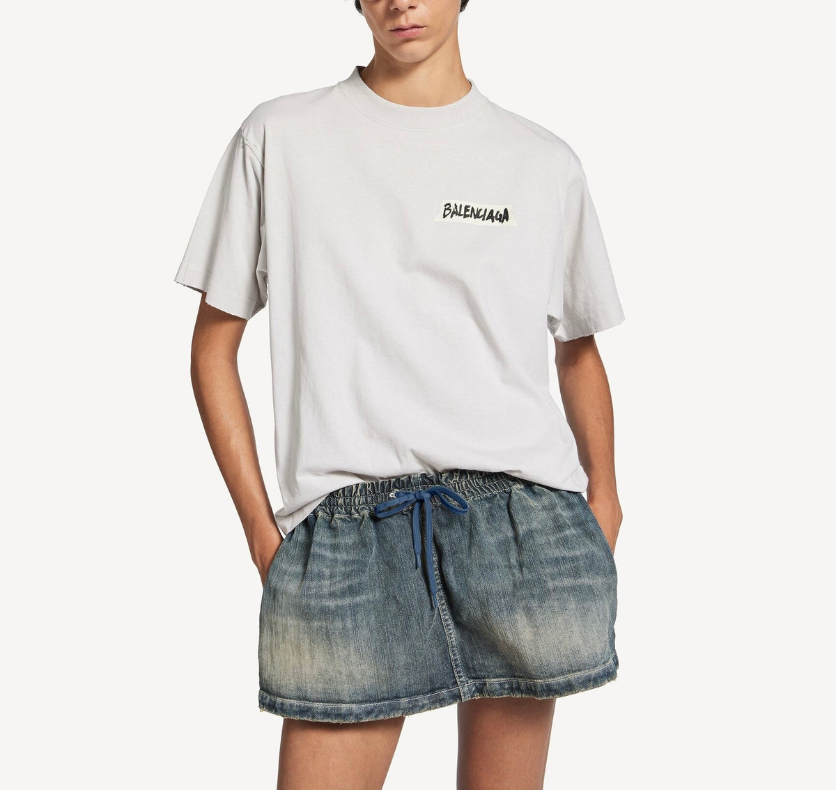 Winniemodo,Winniemodony,Balenciaga 850990 TTVL6,Balenciaga t-shirt women,Balenciaga t-shirt discount,Balenciaga t-shirt outle