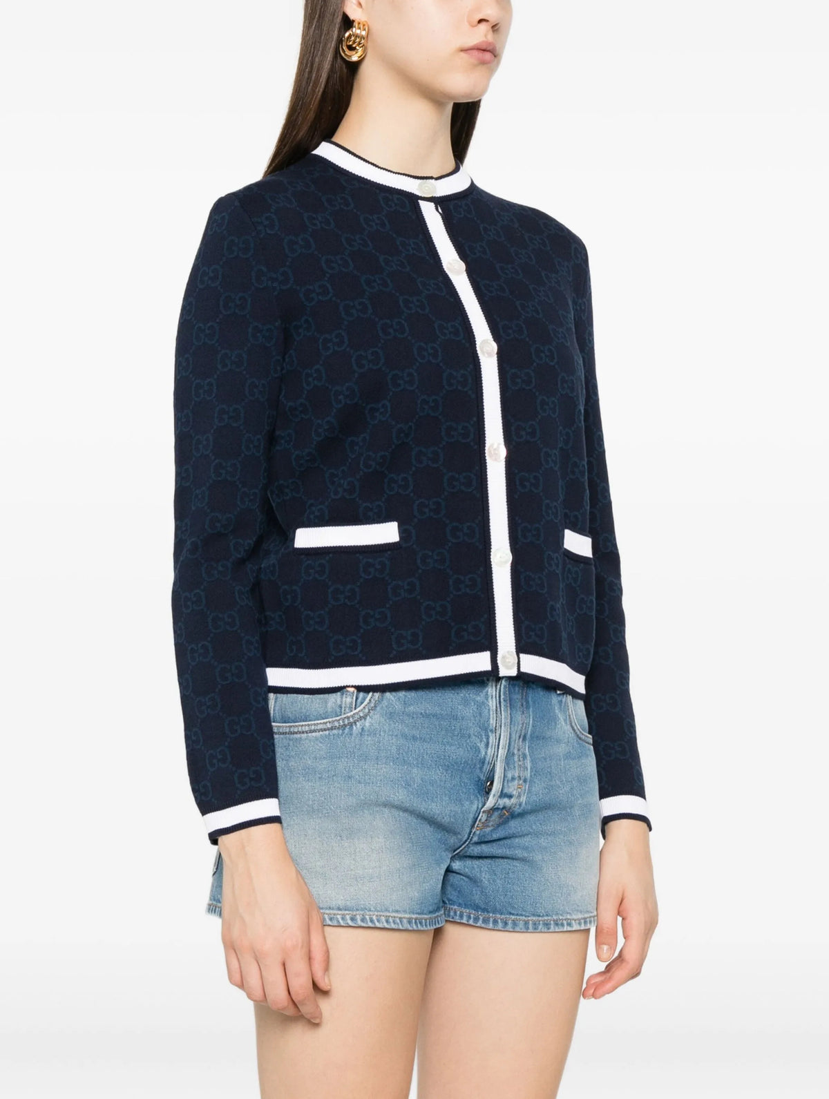 Winniemodo,Winnie modo,Gucci 836304 XKE0P, Gucci GG pattern buttoned cardigan,Gucci cardigan,Gucci cardigan sale,Gucci monogr