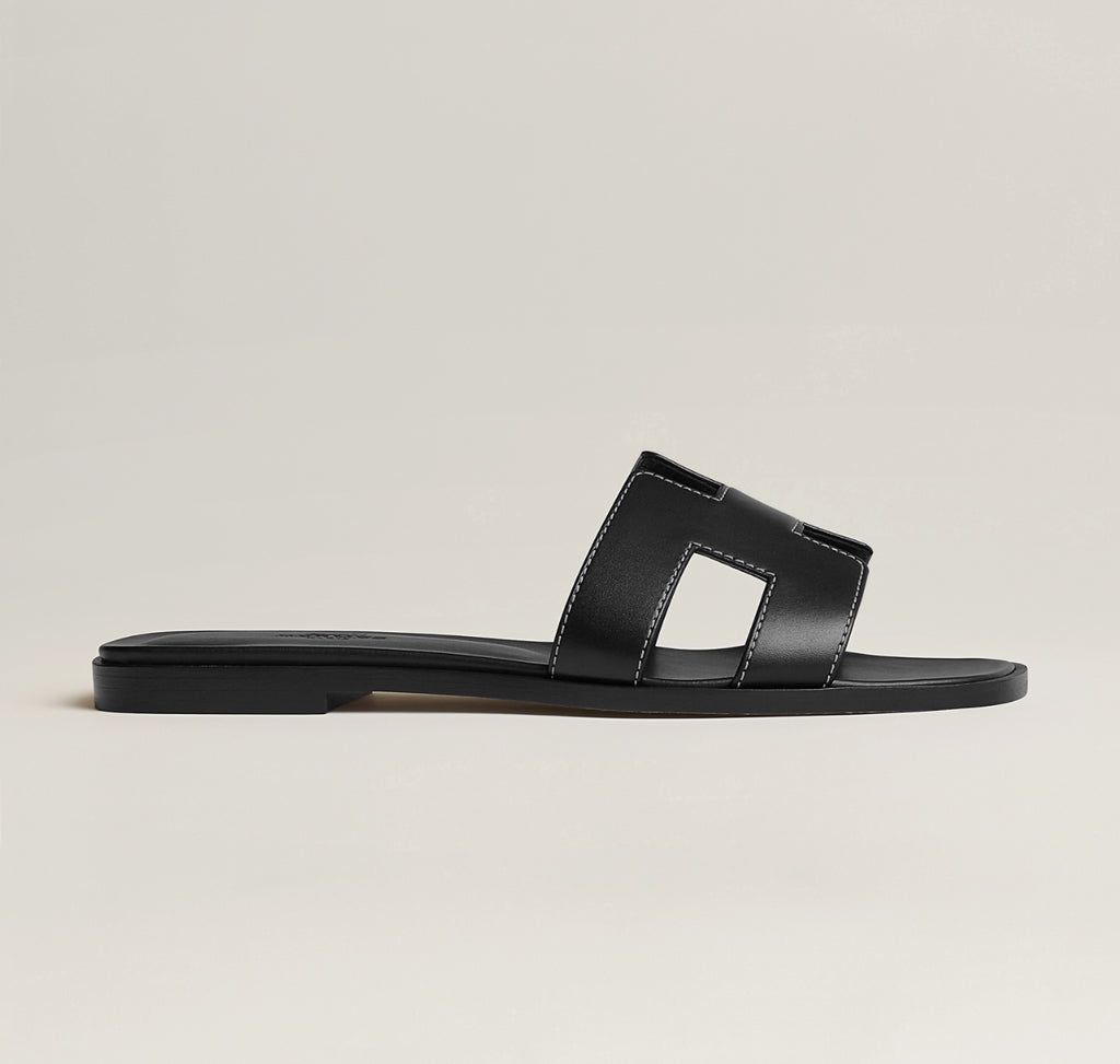 Winniemodo,Winnie modo,Hermes SM021056Z,Hermes Oran sandal,Hermes Oran noir,Hermes sandals women,Hermes sandals sale,Hermes s