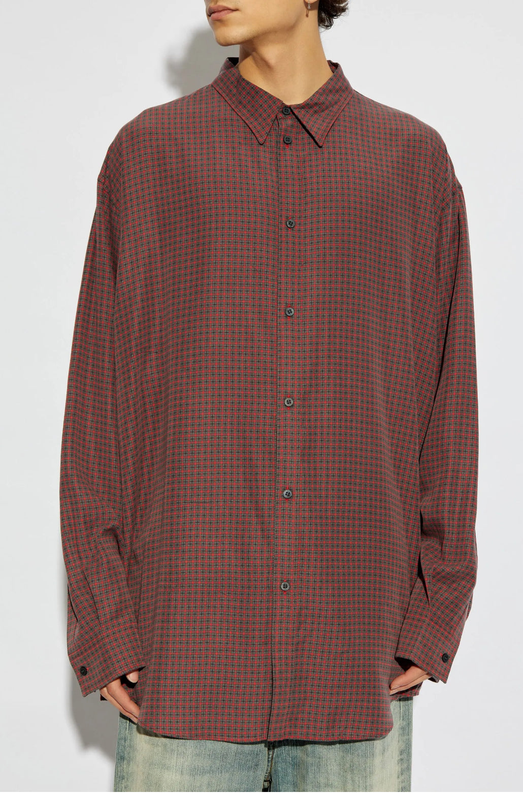 Balenciaga 809007TRLF6,Balenciaga shirt checkered,balenciaga shirt red,Balenciaga shirt women,Balenciaga shirt,Balenciaga ove