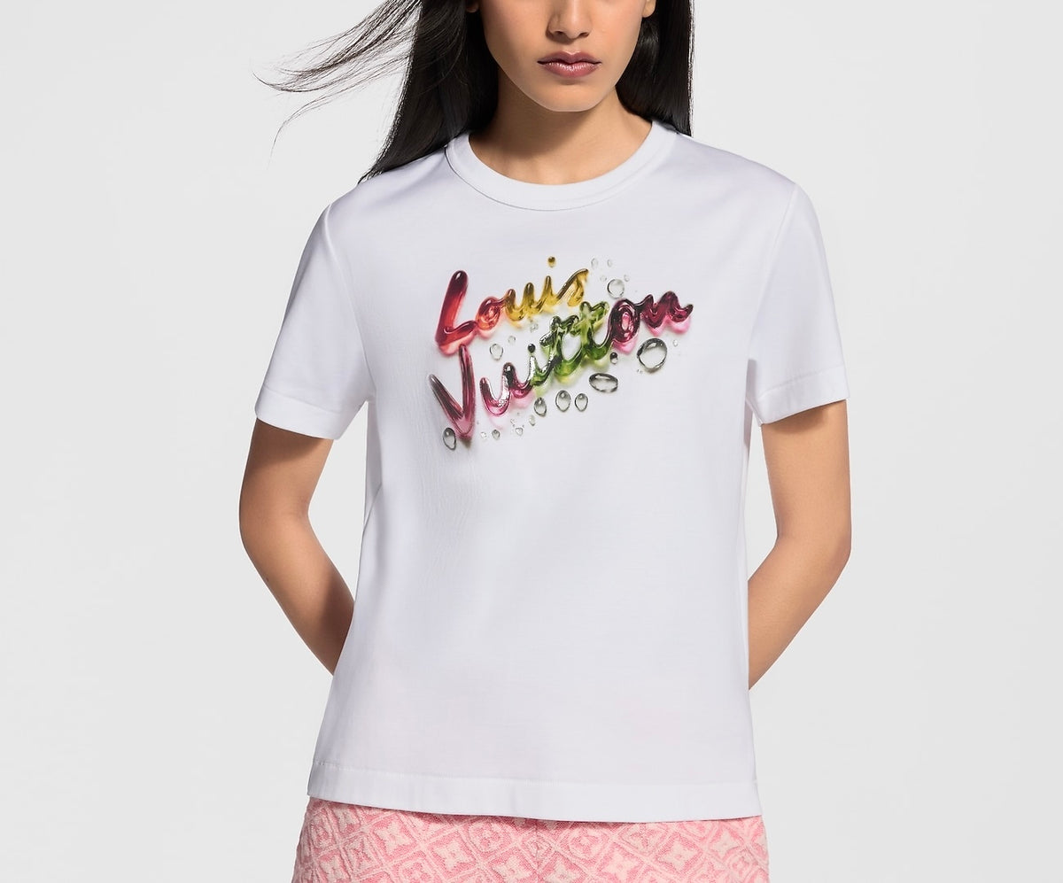 Winniemodo,Winniemodony,Louis Vuitton 1AK0I4,Louis Vuitton t-shirt sale,LV tee women discount,LV tee outlet,Luxury t-shirt,Lu