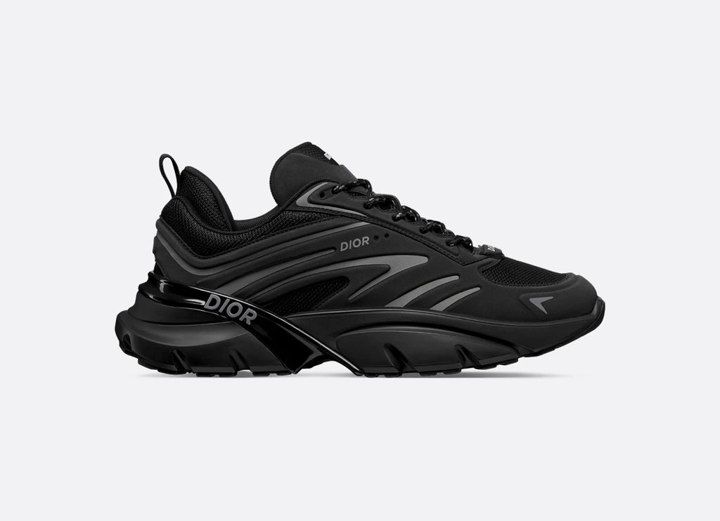 Winniemodo,Winnie modo,Dior 3SN306ZZY,Dior B44 Blade sneakers,Dior B44 black,Dior B44 black sale,Dior sneaker,Dior sneaker me