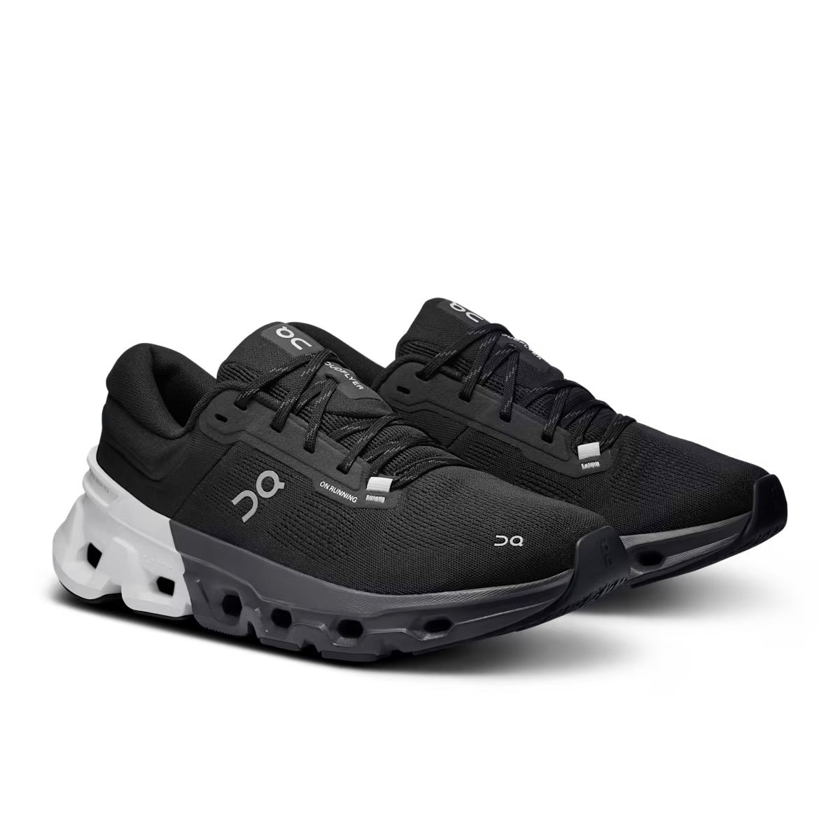 Winniemodo,Winnie modo,On cloudflyer,On Cloudflyer 5 Sneaker,On Cloudflyer 5 black,On Cloud sneaker,On Cloud sneaker sale,On