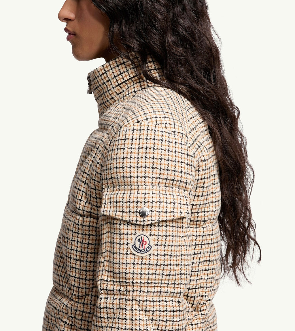Winniemodo,Winniemodony,Moncler K20931A00098598NZ,Moncler Keros diamond short down,Moncler checkered down jacket,Moncler down
