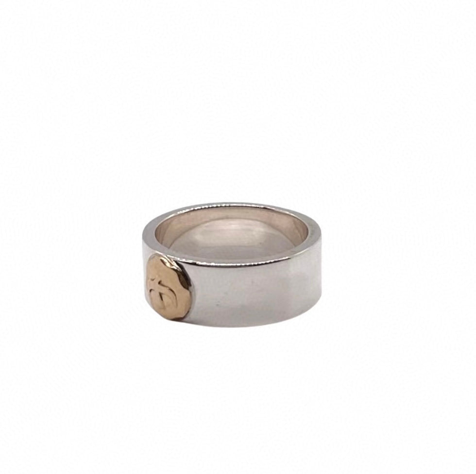 Goro's flattened ring