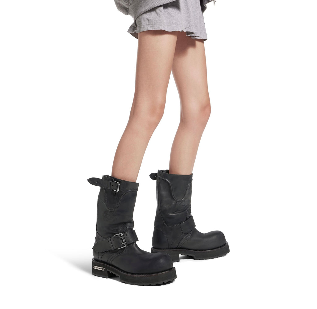 Winniemodo,Winnie modo,Balenciaga 833585WCAL1,Balenciaga women’s venom boot,Balenciaga women’s boot,Balenciaga boot,Balenciag