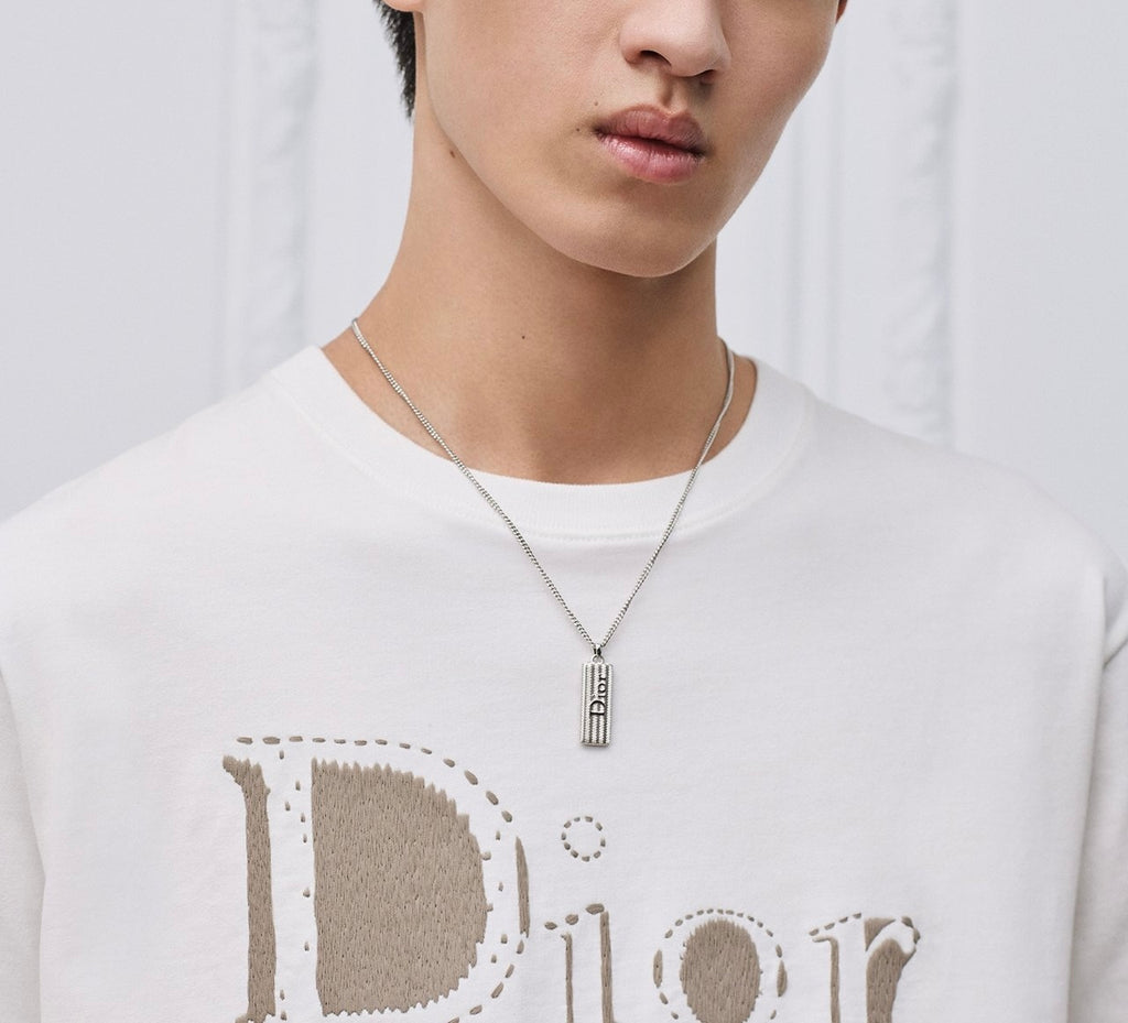 Winniemodo,Winniemodony,Dior 683J668B3036,Dior reverse T-shirt white,Dior t-shirt 2026,Dior t-shirt sale,Dior t-shirt outlet,