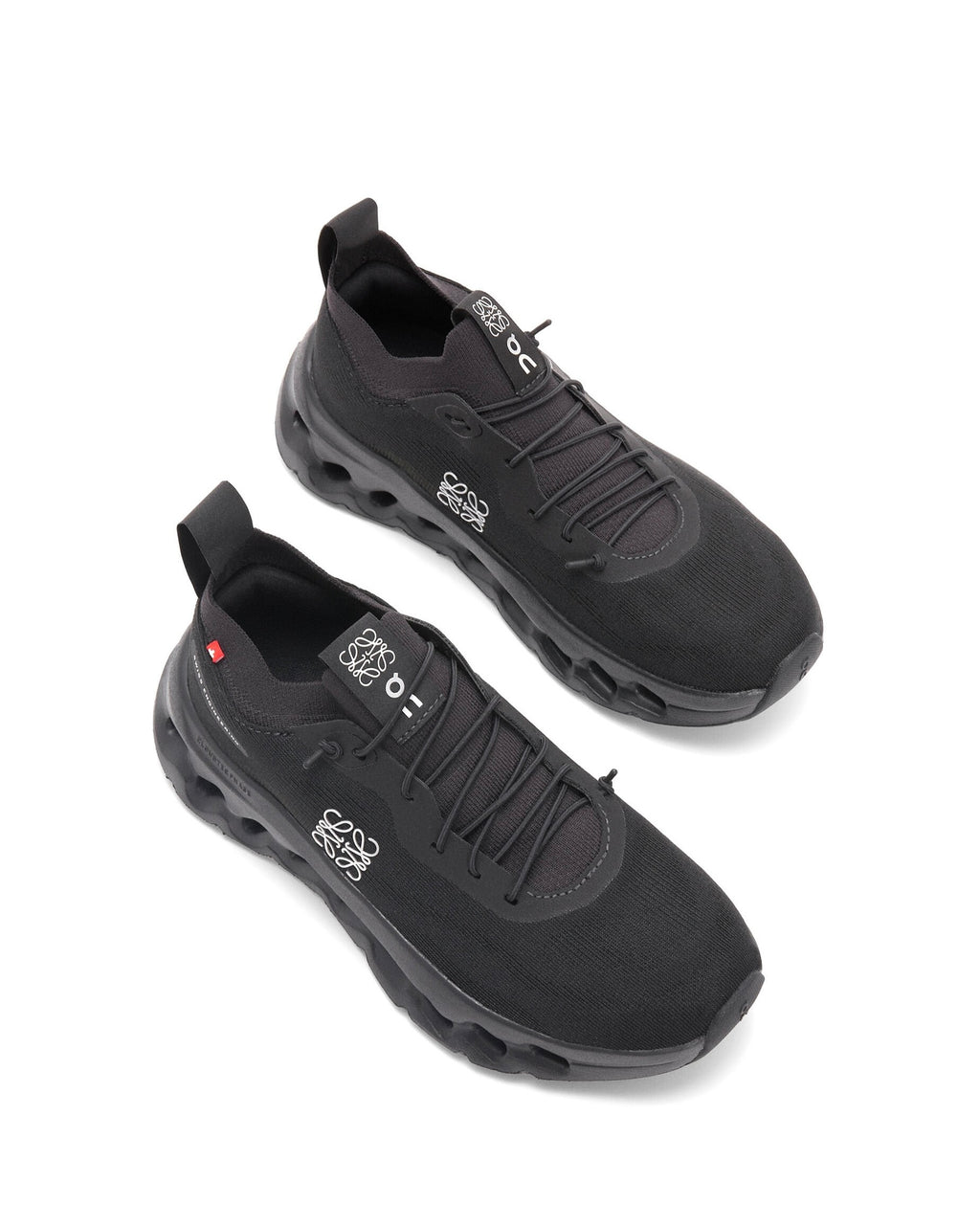 Loewe Cloudtilt sneaker, Loewe x on cloud, Loewe x on cloudtilt sneakers, Loewe on cloud sneaker, on cloud x Loewe sneaker, L