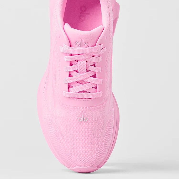 Alo Runner pink,Alo Runner,Alo sneaker pink,Alo sneaker,Yoga sneaker, Alo sneaker on sale,Alo yoga sneaker pink,Alo womens sn