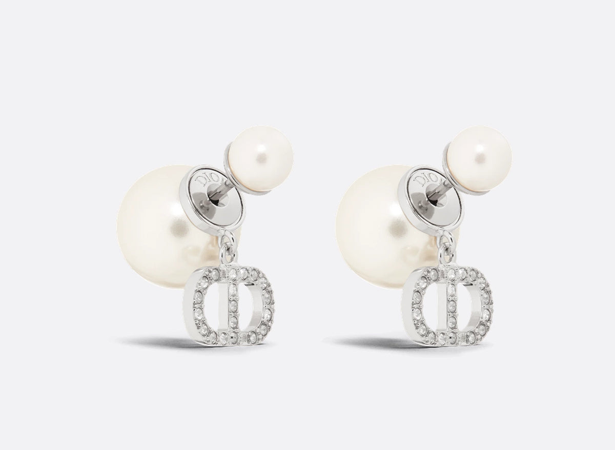 Winniemodo,Winnie modo,Dior tribales earrings,Dior earrings,Dior earrings sale,Dior pearls earrings,Dior pearls earrings sale