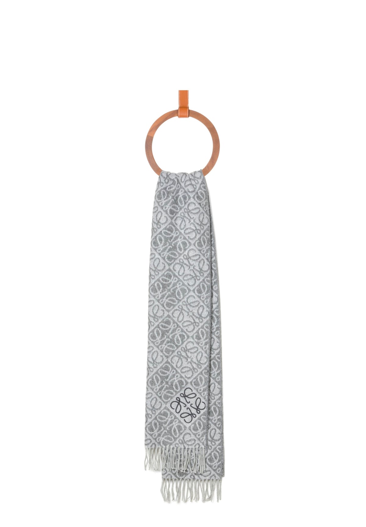 Loewe 0011189909,Loewe scarf,Loewe scarf authenticity,Loewe scarf on sale,Loewe scarf outlet,Loewe cashmere scarf,Loewe scarf