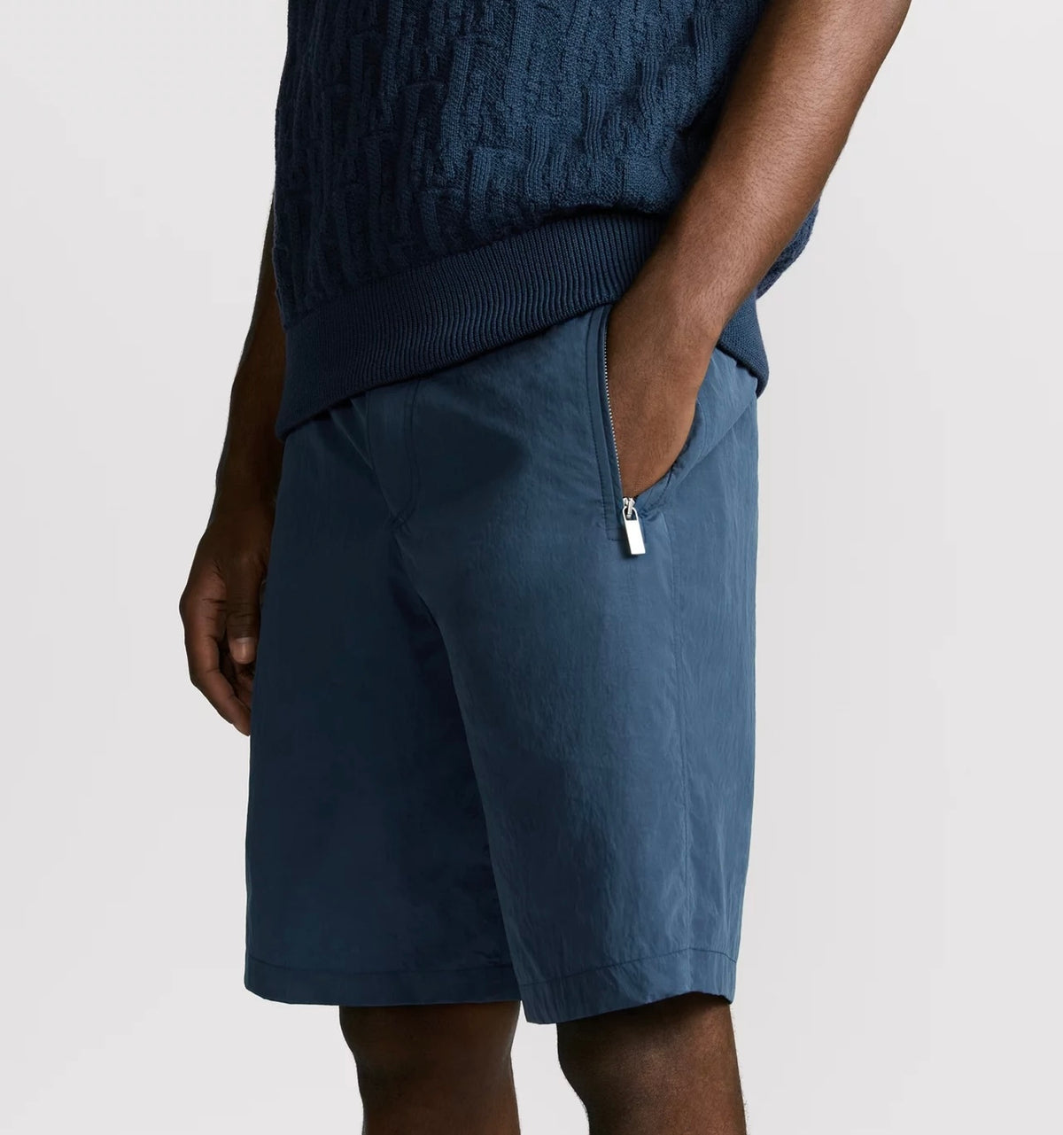 Dior 593C158A2005,Dior shorts with Dior buckle,Dior shorts,Dior shorts mens,Dior shorts blue,Dior shorts sale,Dior shorts men
