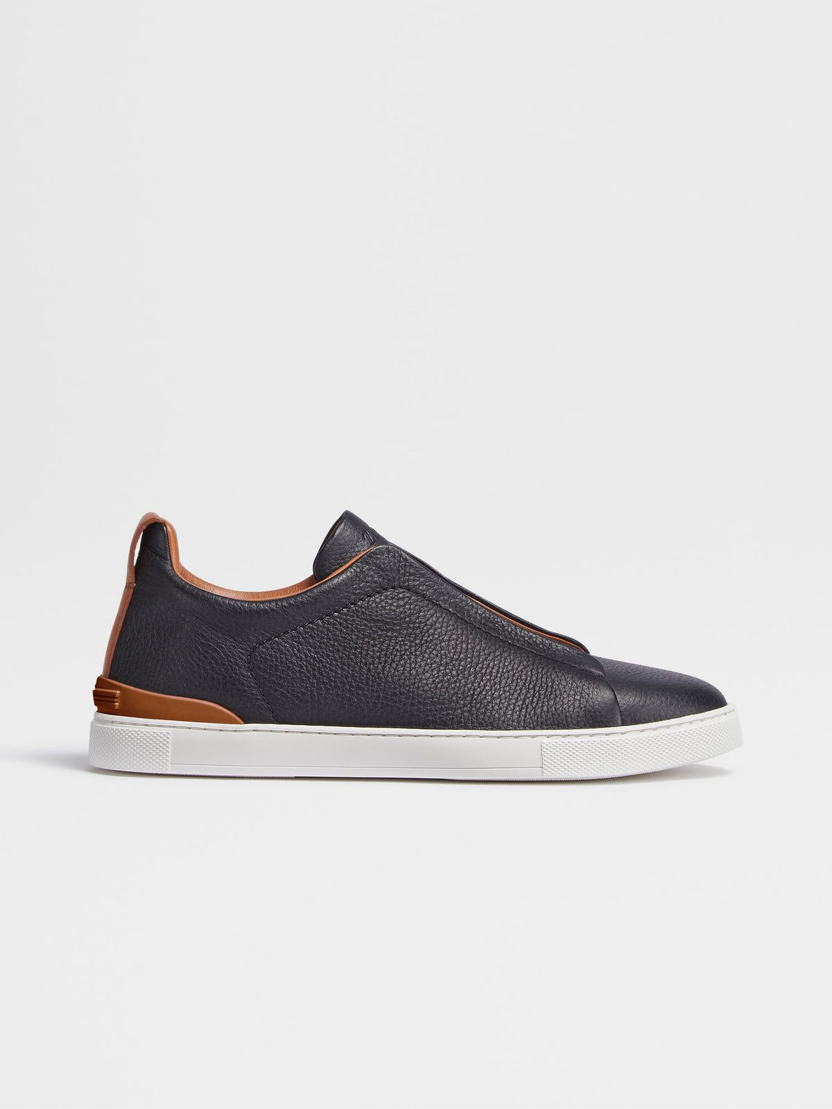 Winniemodo,Winniemodony,Zegna S4661Z,Zegna triple stitch black,Zegan triple stitch black sale,Zegna sneaker mens outlet,Zegna