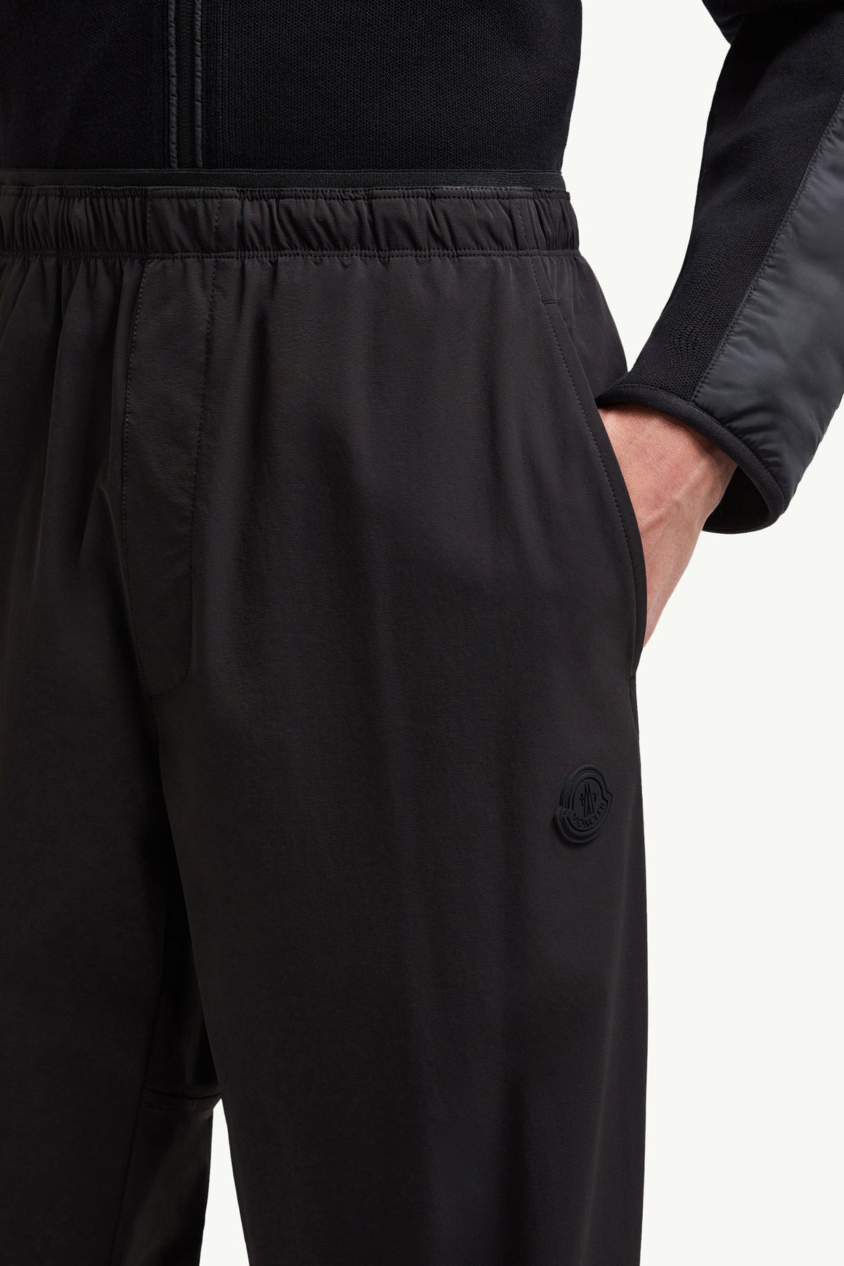 Winniemodo,Winniemodony,Moncler jogging trousers,Moncler jogging pants,Moncler jogging black,Moncler jogging men,Moncler jogg