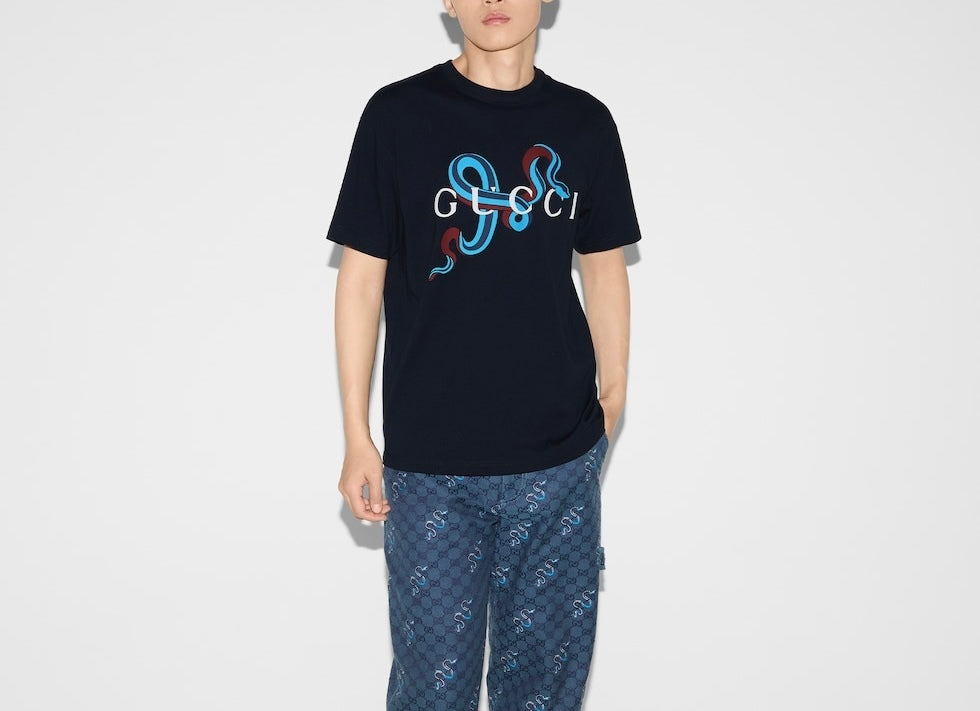 Gucci 796395XJG4T,Gucci snake t-shirt,Gucci new year t-shirt,Gucci T-shirt,Gucci T-shirt on sale, Gucci T-shirt authenticity,