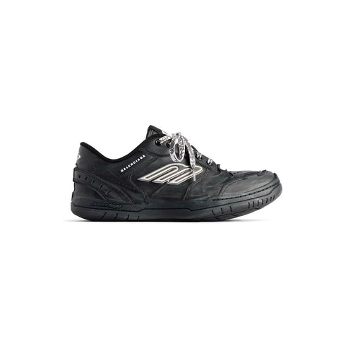 Balenciaga 841765 WCURB,Balenciaga Men’s Hampton Worn-Out Sneaker In Black,Balenciaga hampton sneaker,Balenciaga hampton worn