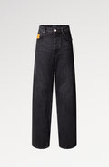 Winniemodo,Winnie modo,Louis Vuitton 1AILL2,LV 1AILL2,Louis Vuitton LV denim pants,LV denim pants,Louis Vuitton jeans,LV jean