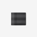 Winniemodo,Winniemodony,Burberry 80702731,Burberry Check Bifold Wallet,Burberry check wallet,Burberry wallet,Burberry wallet