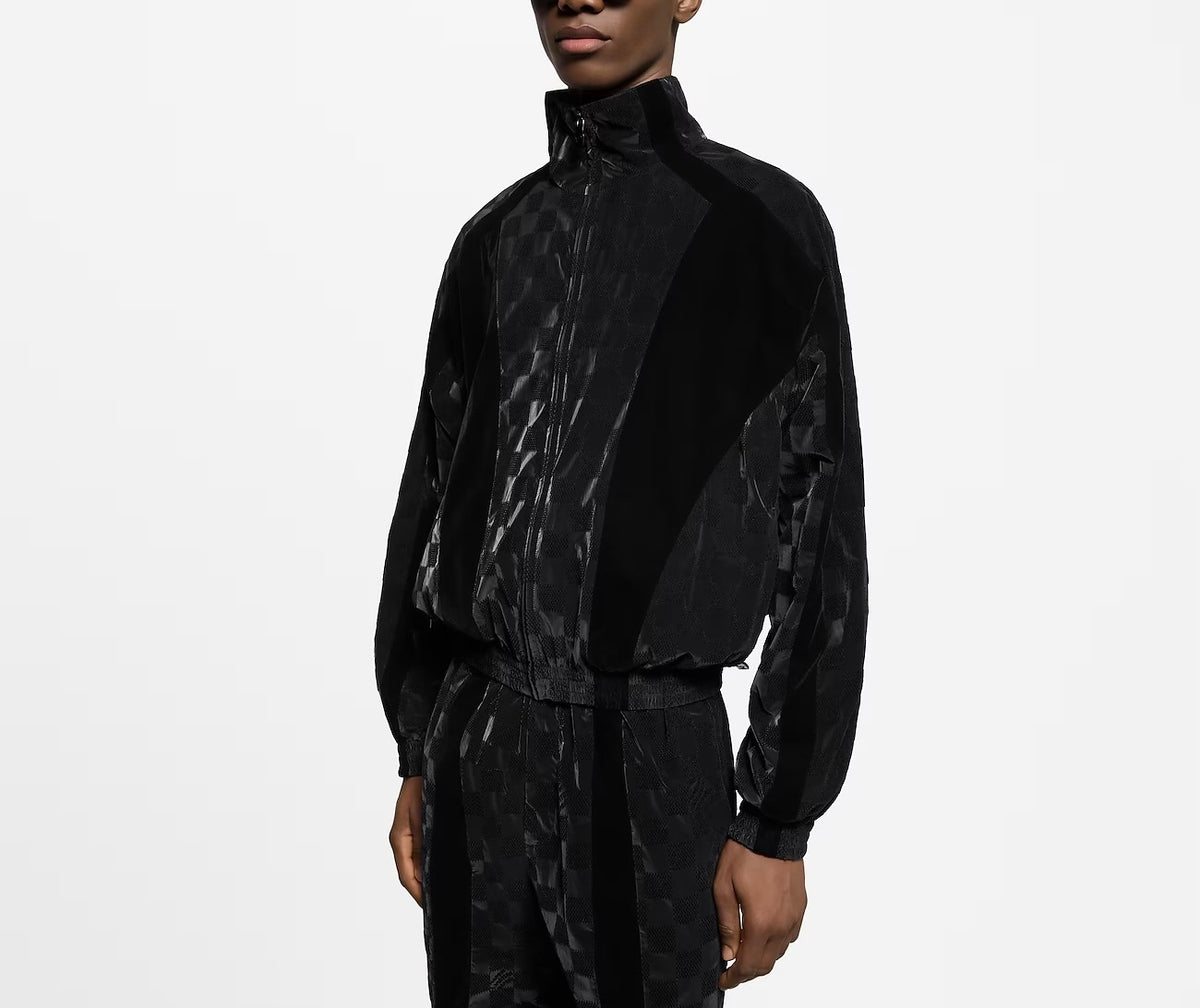 Winniemodo,Winnie modo,Louis Vuitton 1AHBG3,LV 1AHBG3,Louis Vuitton Damier tracksuit top,LV DAMIER jacket,Louis Vuitton black