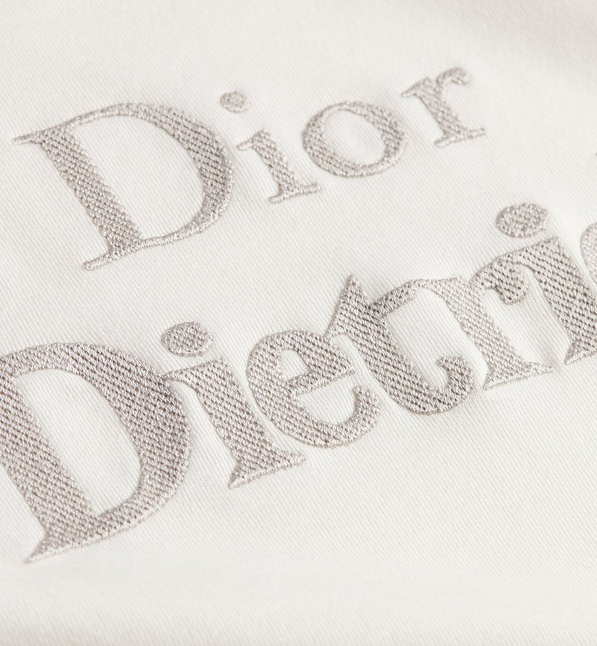Winniemodo,Winniemodony,Dior 623T14A4E16,Dior T-shirt with lettering,Dior t-shirt white 2026,Dior tee white sale,Dior t-shirt