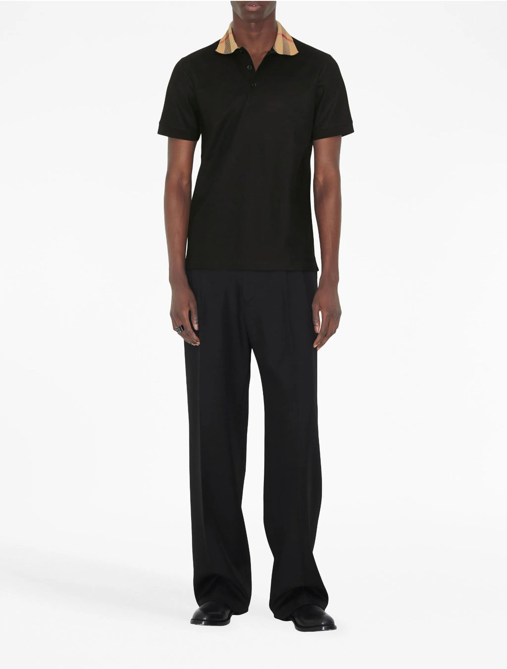 Burberry 8071620,Burberry polo shirt black,Burberry polo shirt checkered collar,Burberry polo shirt,Burberry polo shirt men,B