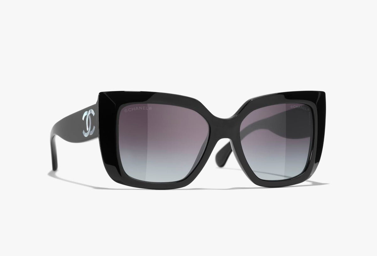 Winniemodo,Winniemodony,Chanel A71767,Chanel butterfly sunglasses,Chanel butterfly sunglasses black,Chanel sunglasses black s