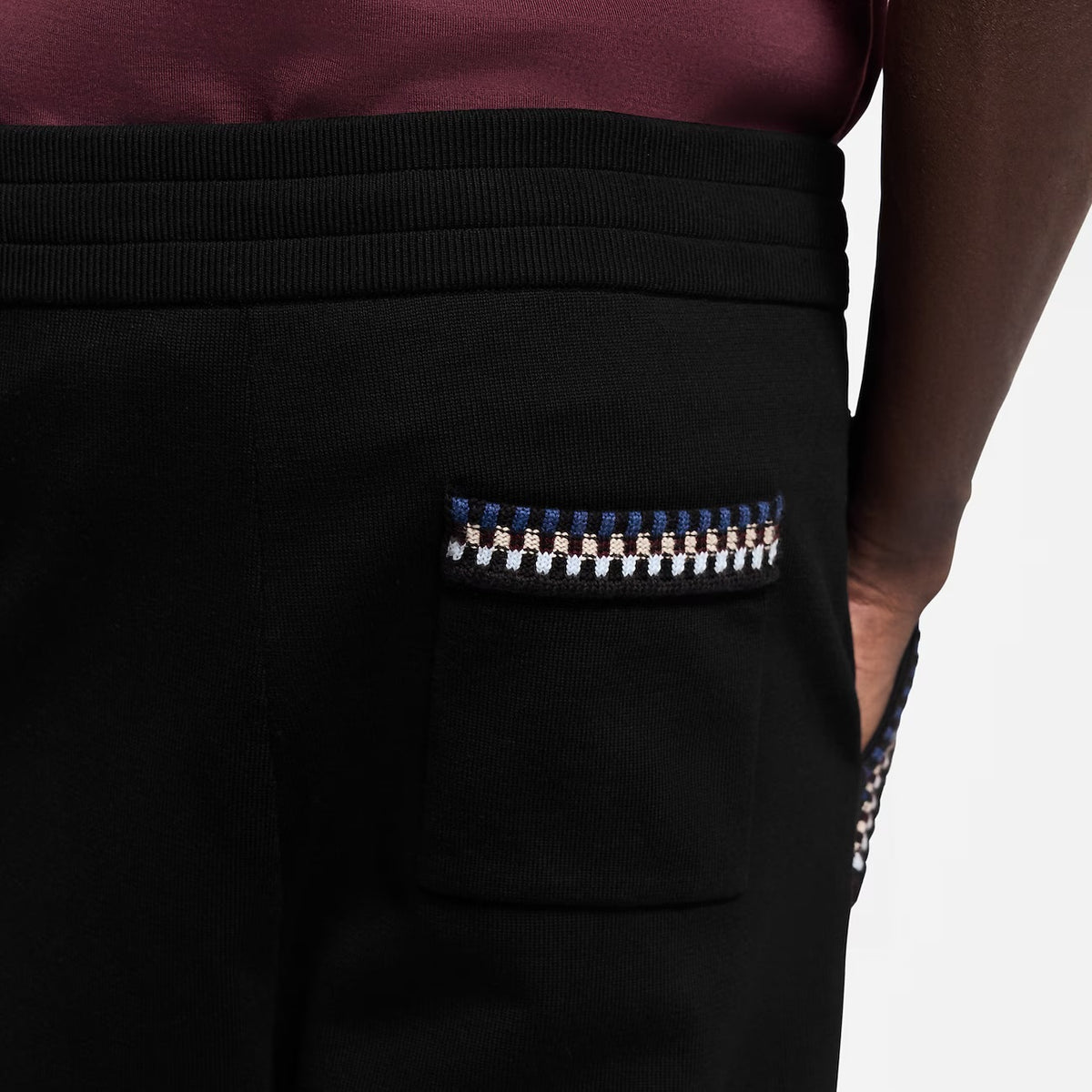 Winniemodo,Winnie modo,Louis Vuitton 1AHVNA,LV 1AHVNA,Louis Vuitton track pants,LV track pants,Louis Vuitton pants,LV pants,L