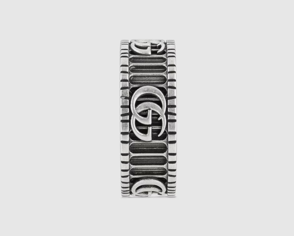 Winniemodo,Winnie modo,Gucci 551899J8400081,Gucci GG wide ring,Gucci ring,Gucci ring sale,Gucci ring silver,Gucci ring mens,G