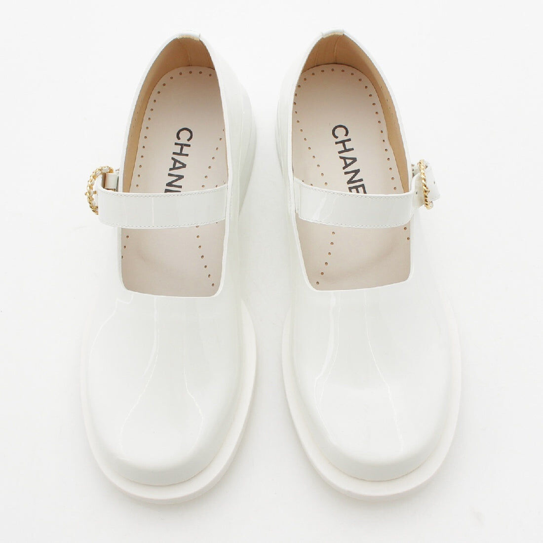 Winniemodo,WinnieModony,Chanel G45146,Chanel Mary Jane sale,Chanel shoes discount,Chanel shoes sale,Chanel flats sale,Chanel