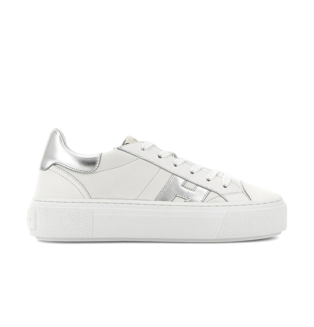 Winniemodo sneakers sale ,Winniemodony,Hogan sneaker,Hogan sneaker sale,Hogan sneaker outlet,luxury sneakers,designer sneaker