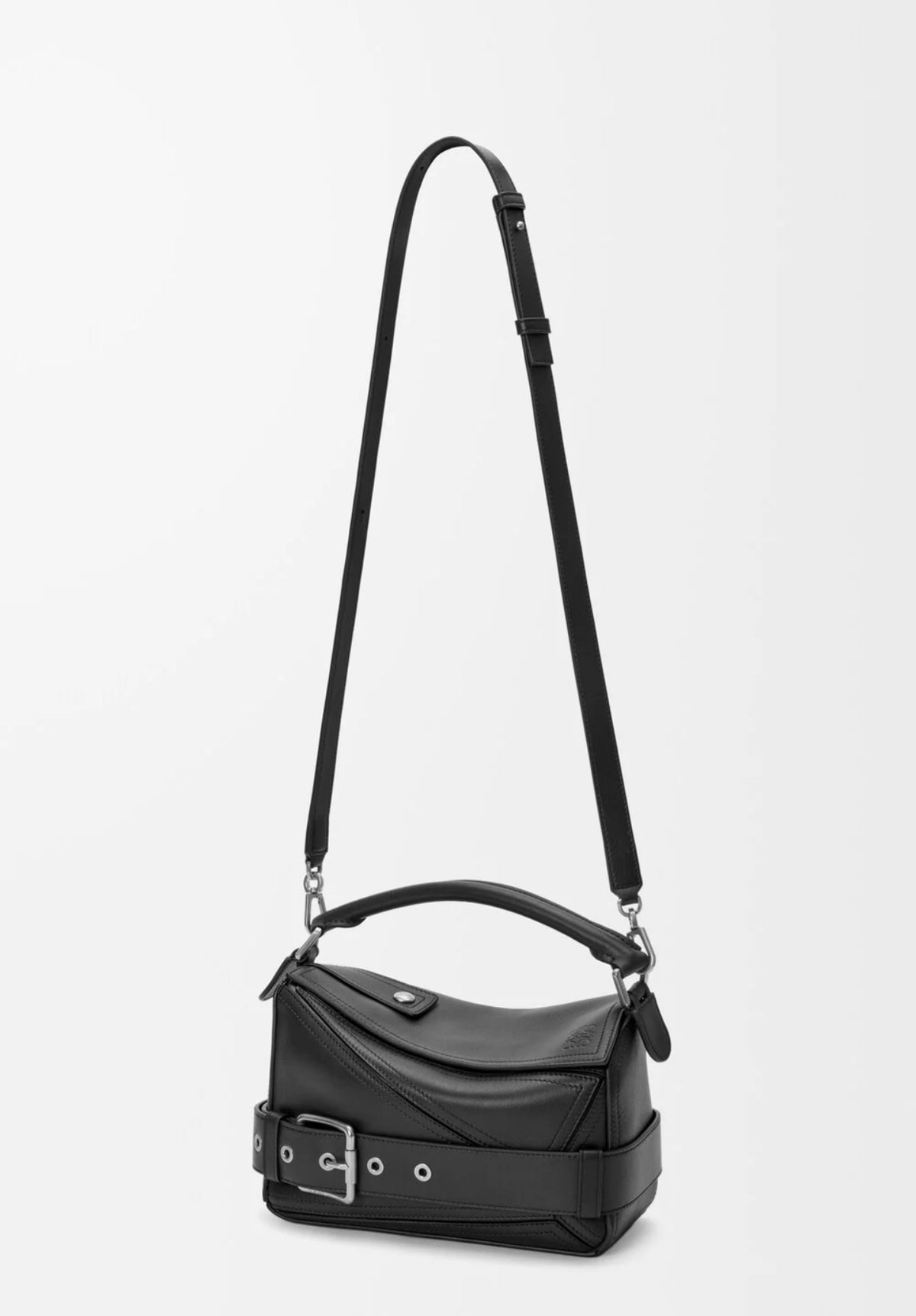 Winniemodo,Winnie modo,Loewe A510S21XC7,Loewe small puzzle biker bag,Loewe bag,Loewe bag sale,Loewe puzzle bag,Loewe puzzle b