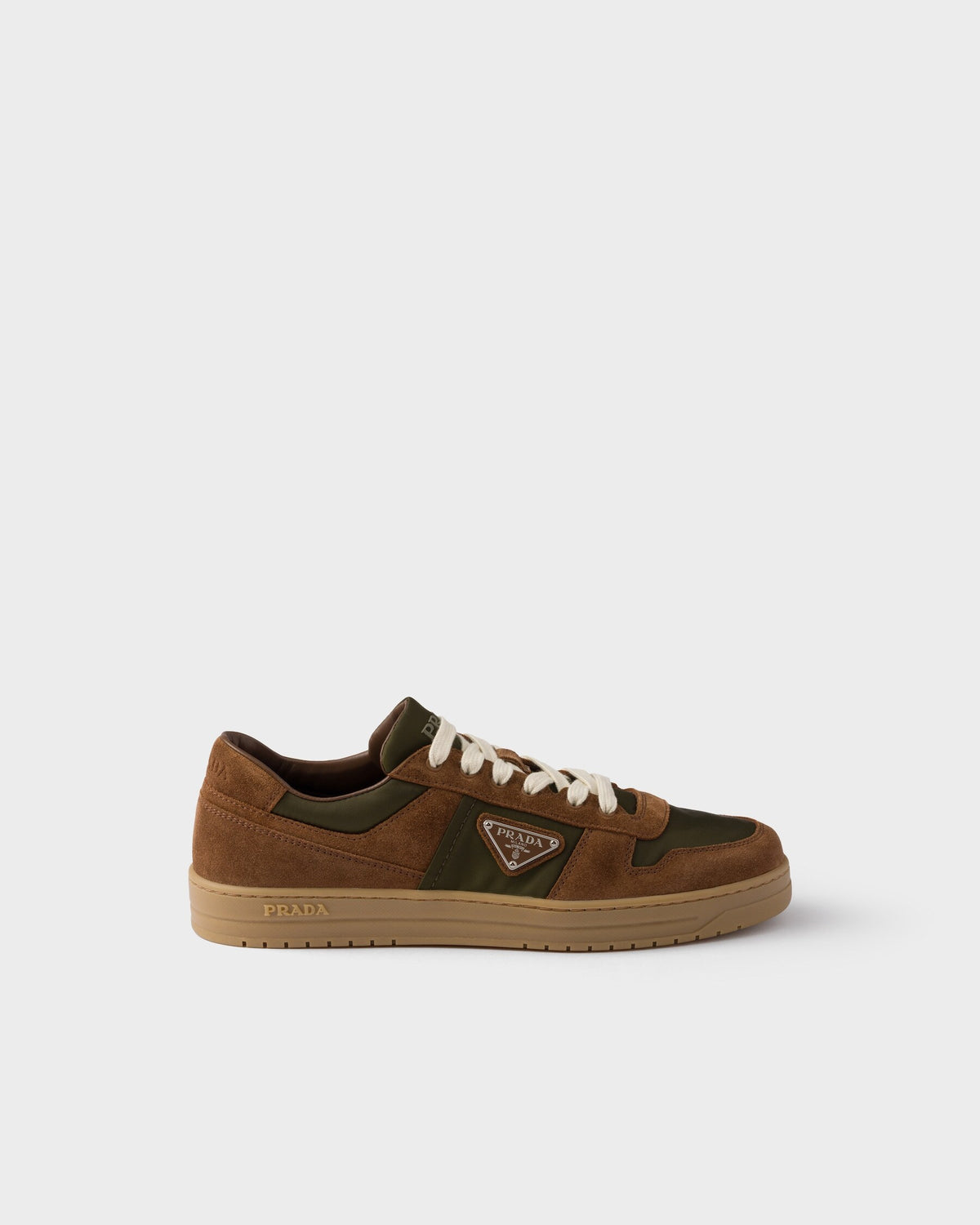 Winniemodo,Winniemodony,Prada sneaker men,Prada sneaker discount,Prada sneaker outlet, luxury footwear deals,outlet designer