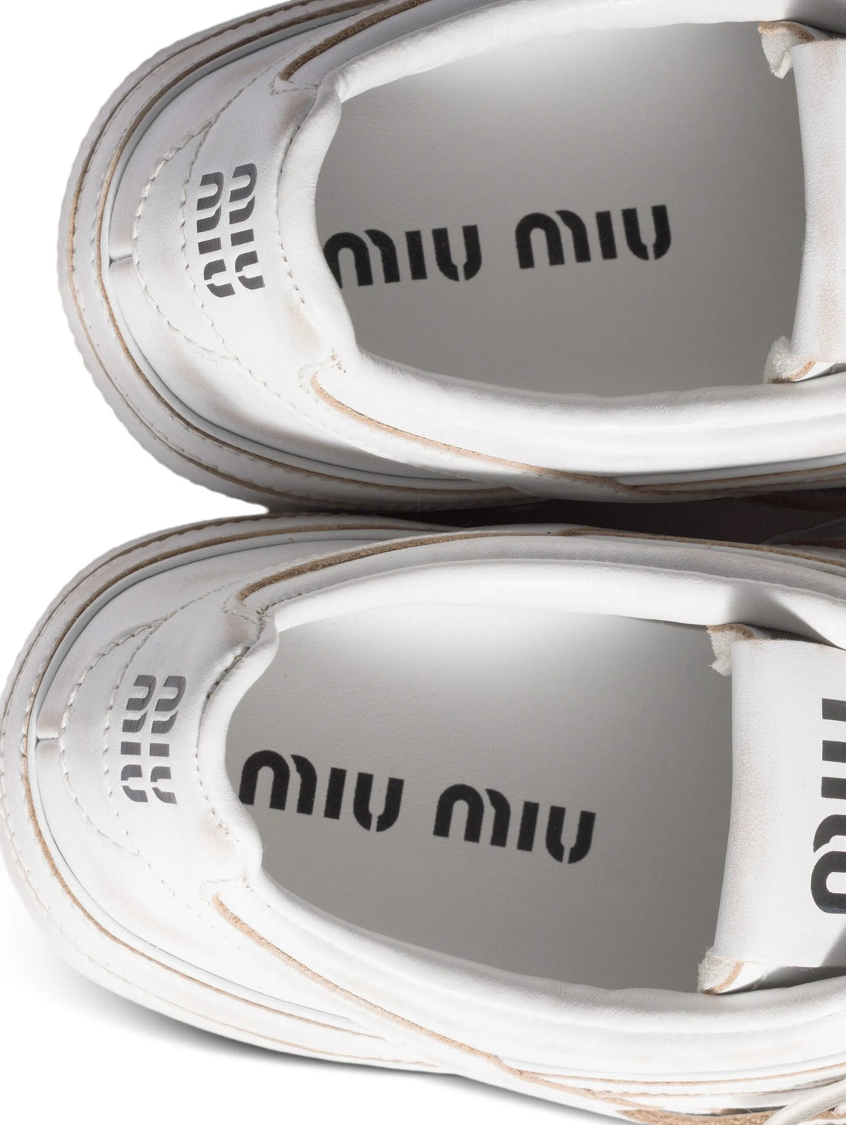 Winniemodo,Winniemodony,MIU MIU 5E549E,Miu Miu gymnasium,Miu Miu sneakers sale,Miu Miu sneakers white,Miu Miu sneaker discoun