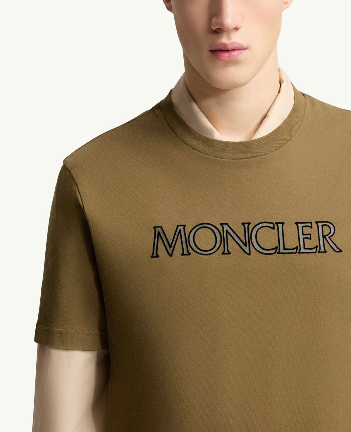 Winniemodo,Winniemodony,Moncler t-shirt sale,Moncler tee,best online shopping in USA,best quality branded shirt for men,Moncl