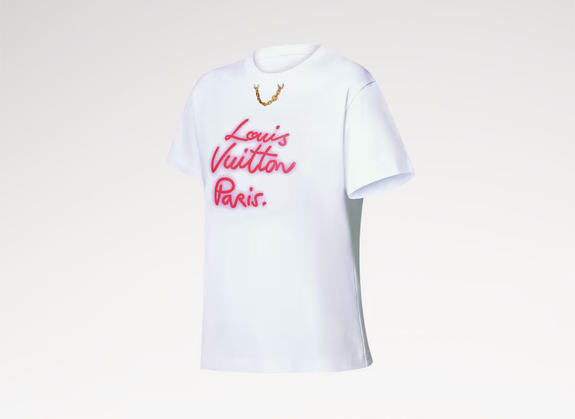 Louis Vuitton 1AIALZ,LV 1AIALZ,Louis Vuitton glow signature T-shirt,LV signature T-shirt,Louis Vuitton logo t-shirt,LV logo t