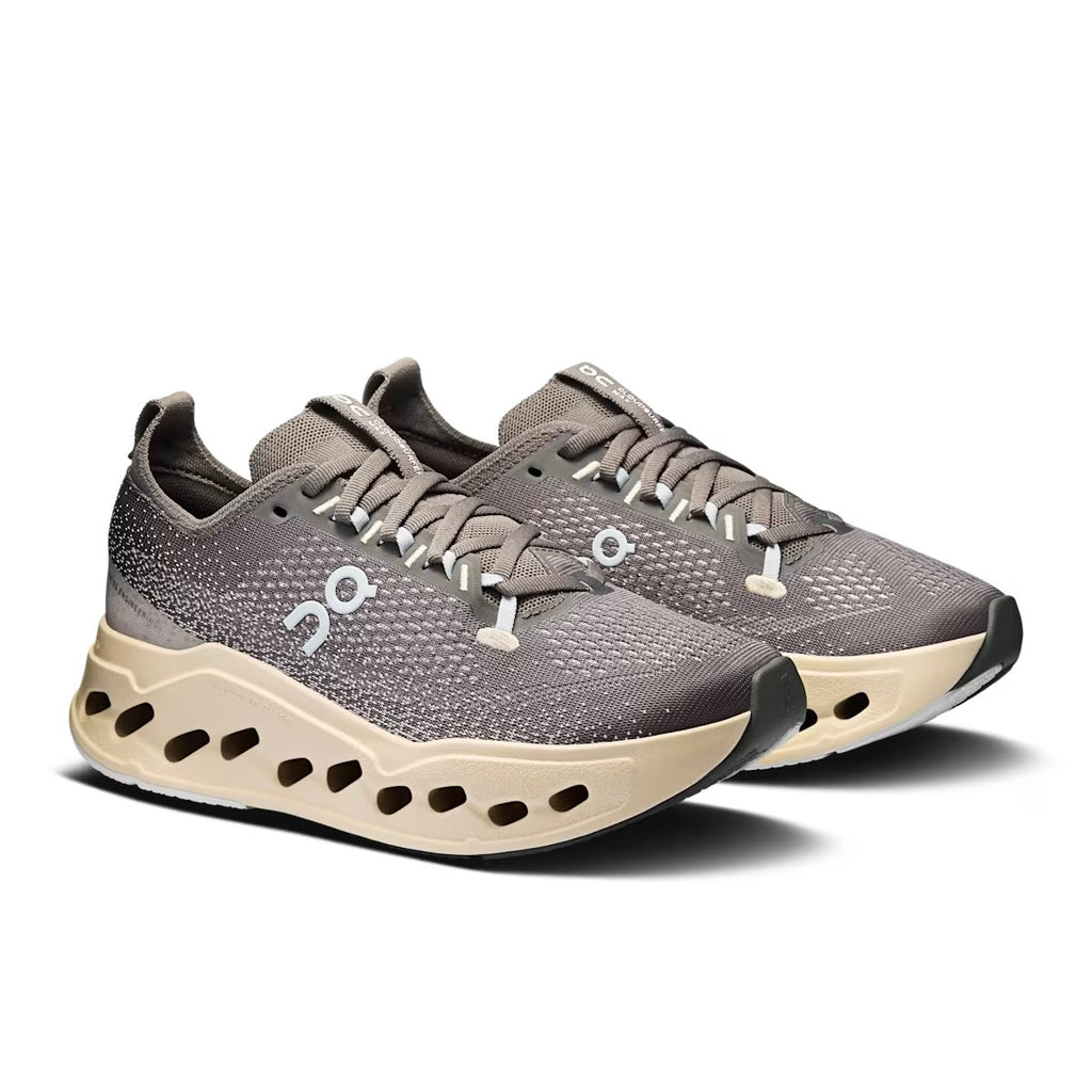 On Cloudsurfer Max Sneaker