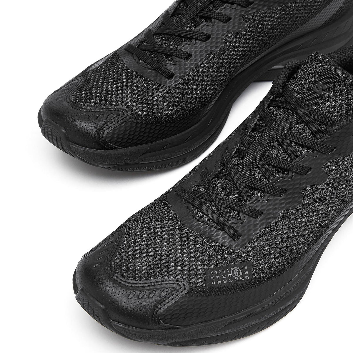MM6 x Salomon Spectur 2 Low Top Sneaker,MM6 x Salomon sneaker,MM6 x Salomon Spectur 2,Salomon x MM6 sneaker black,Salomon x M