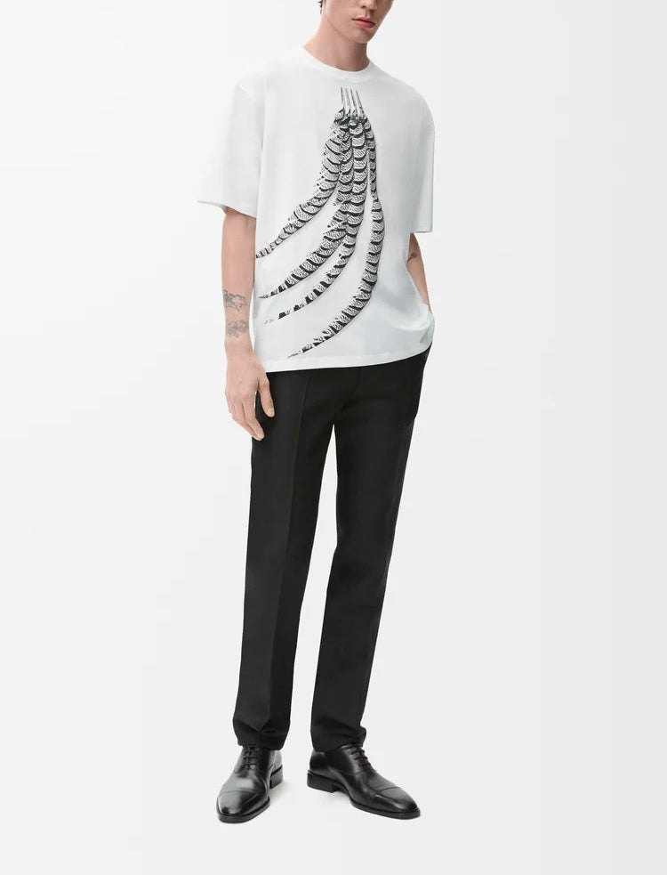 Loewe H526Y22XCE,Loewe loose fit T-shirt in cotton,Loewe feather print t-shirt,Loewe white t-shirt,Loewe white tee,Loewe t-sh