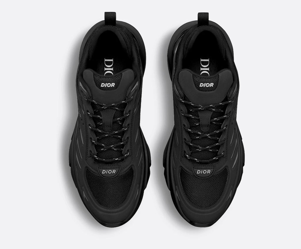 Winniemodo,Winnie modo,Dior 3SN306ZZY,Dior B44 Blade sneakers,Dior B44 black,Dior B44 black sale,Dior sneaker,Dior sneaker me