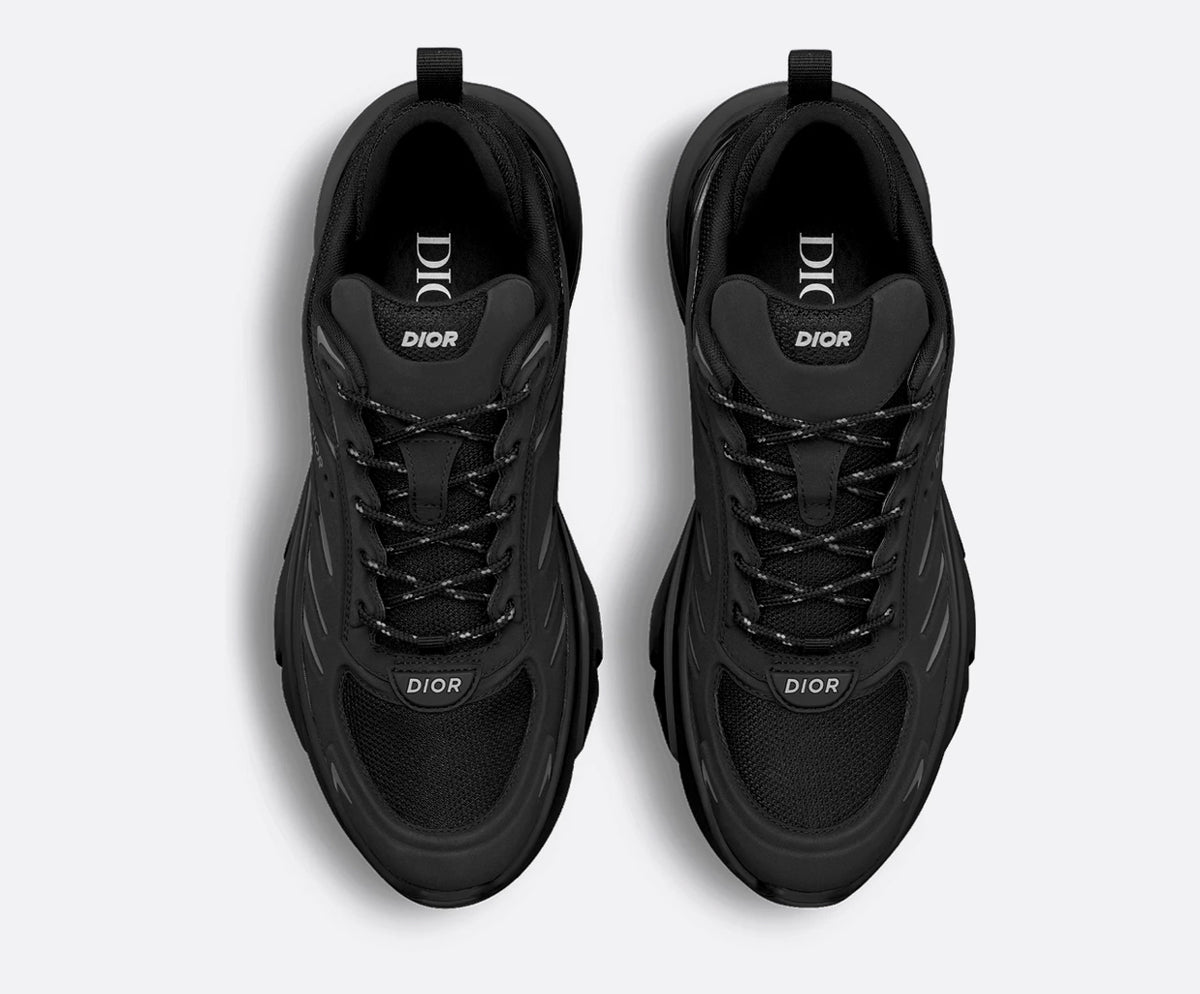 Winniemodo,Winnie modo,Dior 3SN306ZZY,Dior B44 Blade sneakers,Dior B44 black,Dior B44 black sale,Dior sneaker,Dior sneaker me