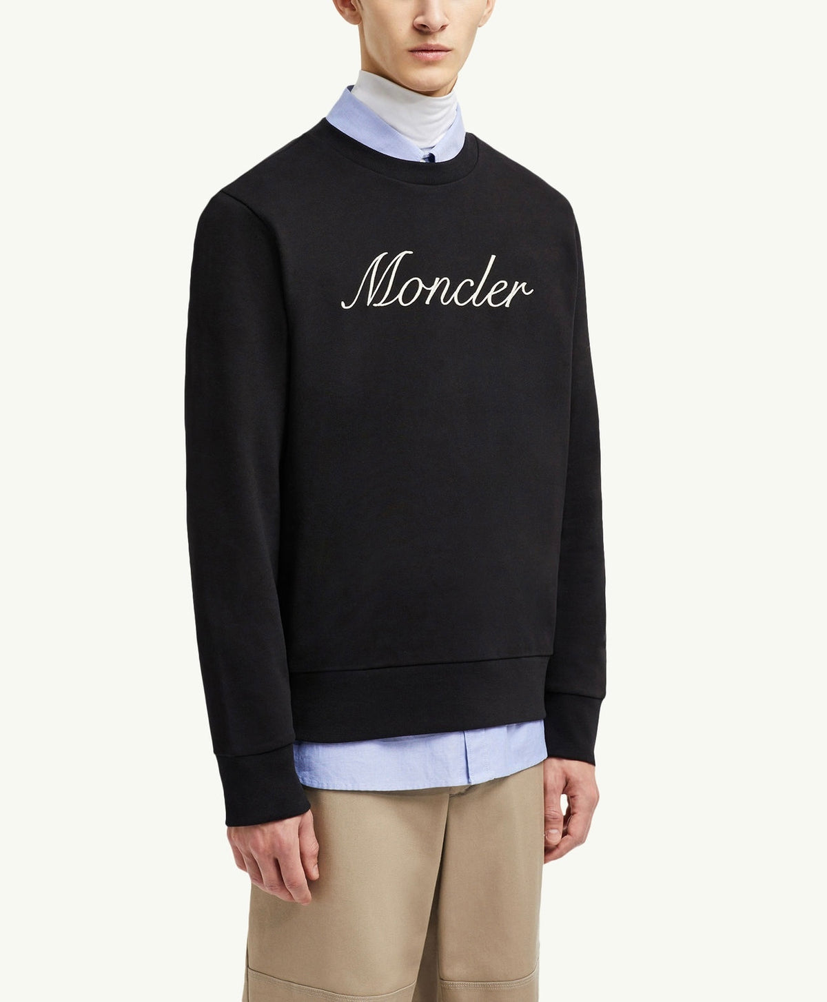 Winniemodo,Winnie modo,Moncler K10918G0003389AUJ,Moncler sweatshirt,Moncler Sweater,Moncler Sweater sale,Moncler Sweater blac