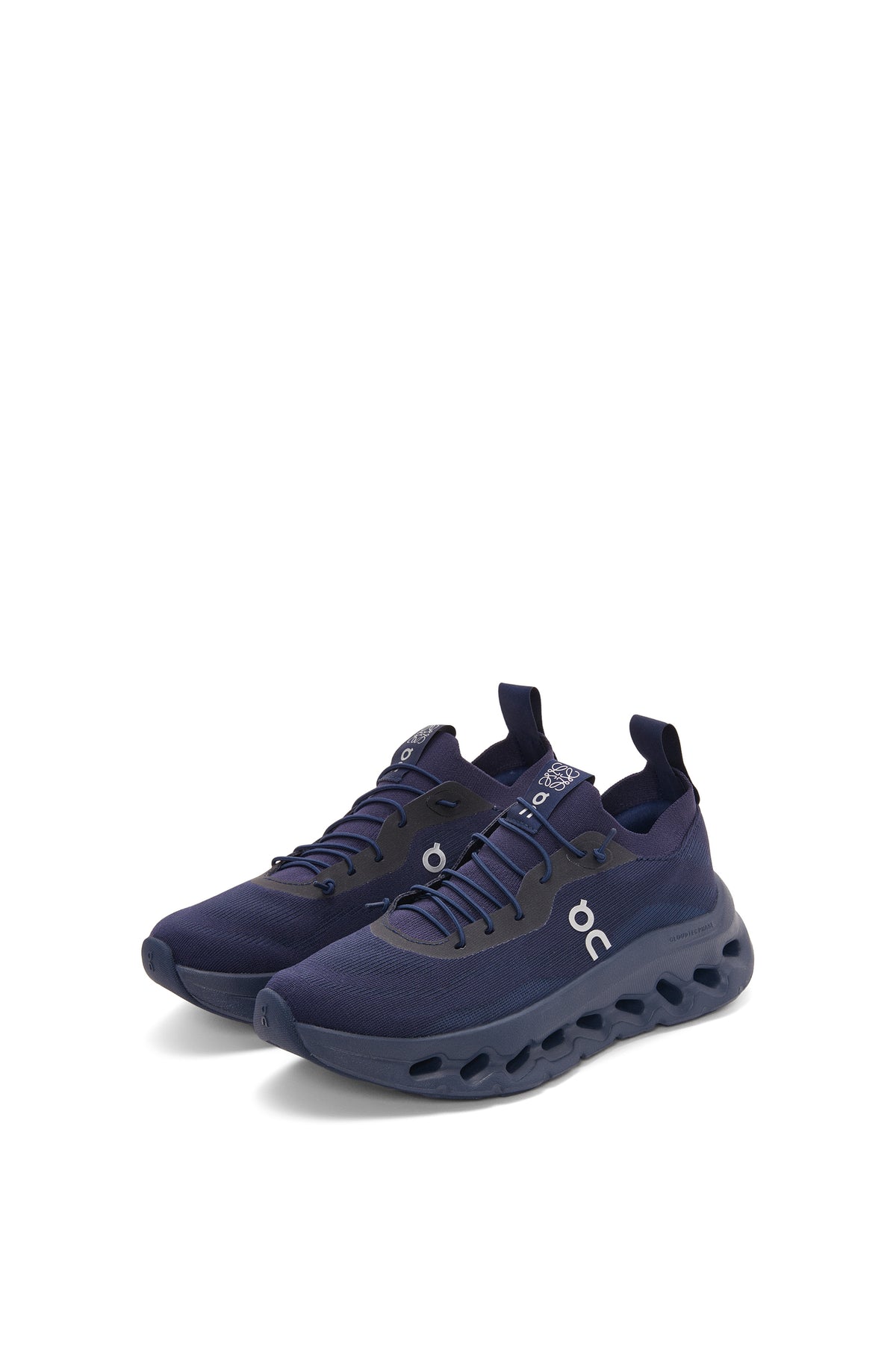 Loewe Cloudtilt sneaker, Loewe x on cloud, Loewe x on cloudtilt sneakers, Loewe on cloud sneaker, on cloud x Loewe sneaker, L