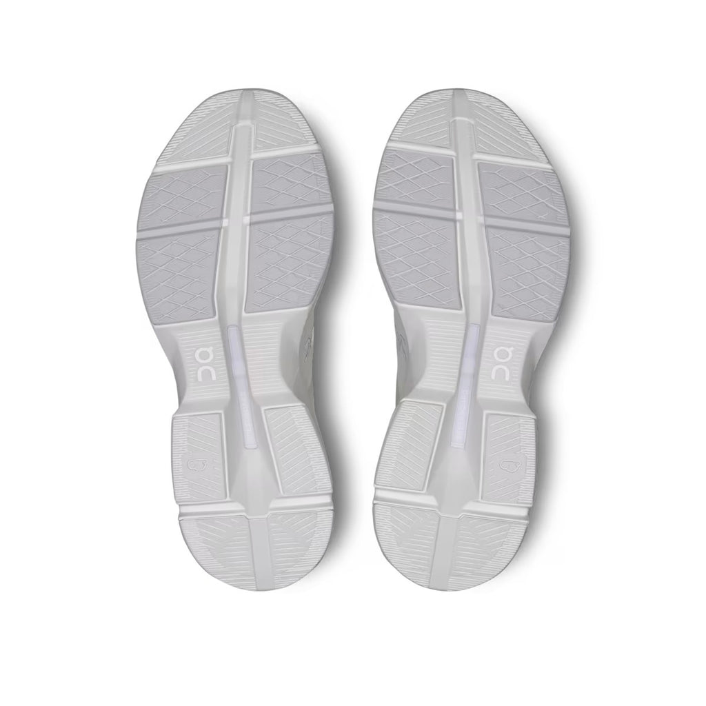 Winniemodo,Winnie modo,On Cloudpulse Sneaker,On Cloudpulse running shoes,On cloud sneaker,On cloud running,On cloud running s