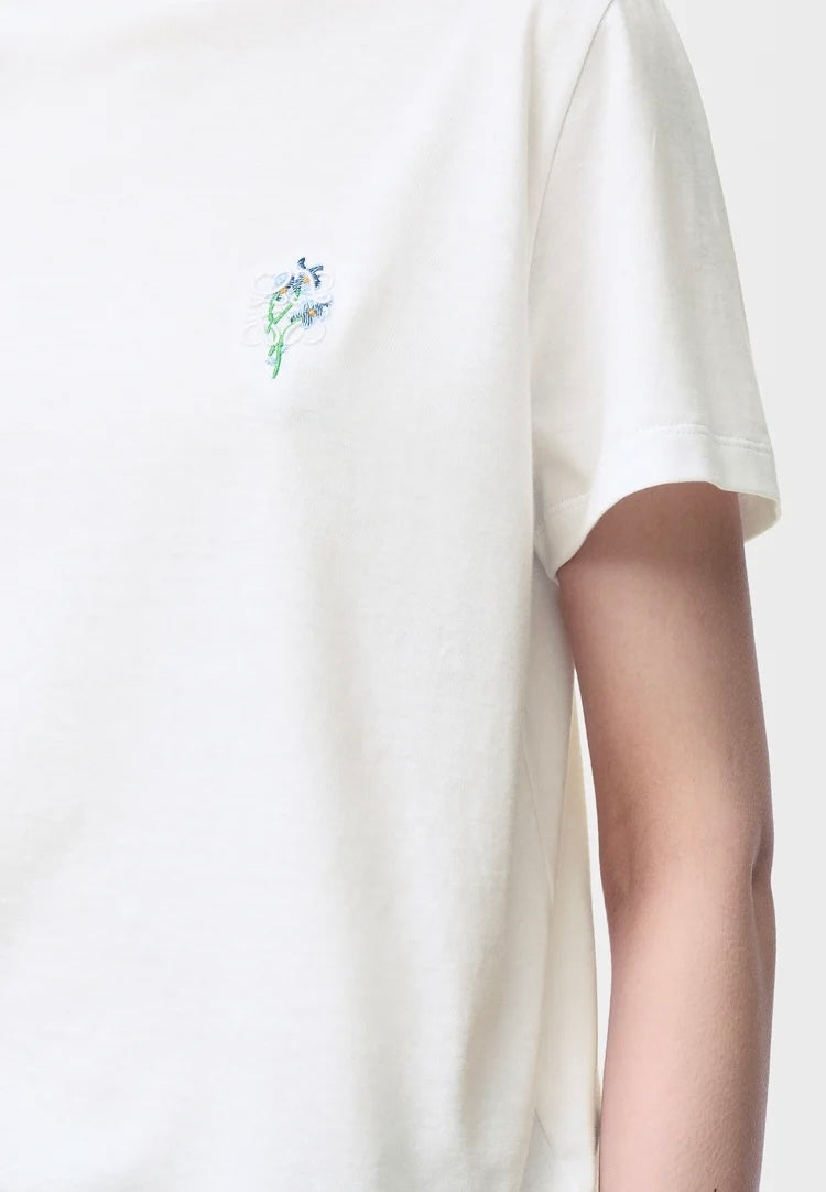 Loewe S359Y22X97,Loewe relaxed fit T-shirt,Loewe white t-shirt,Loewe women white t-shirt,Loewe floral embroidery t-shirt,Loew