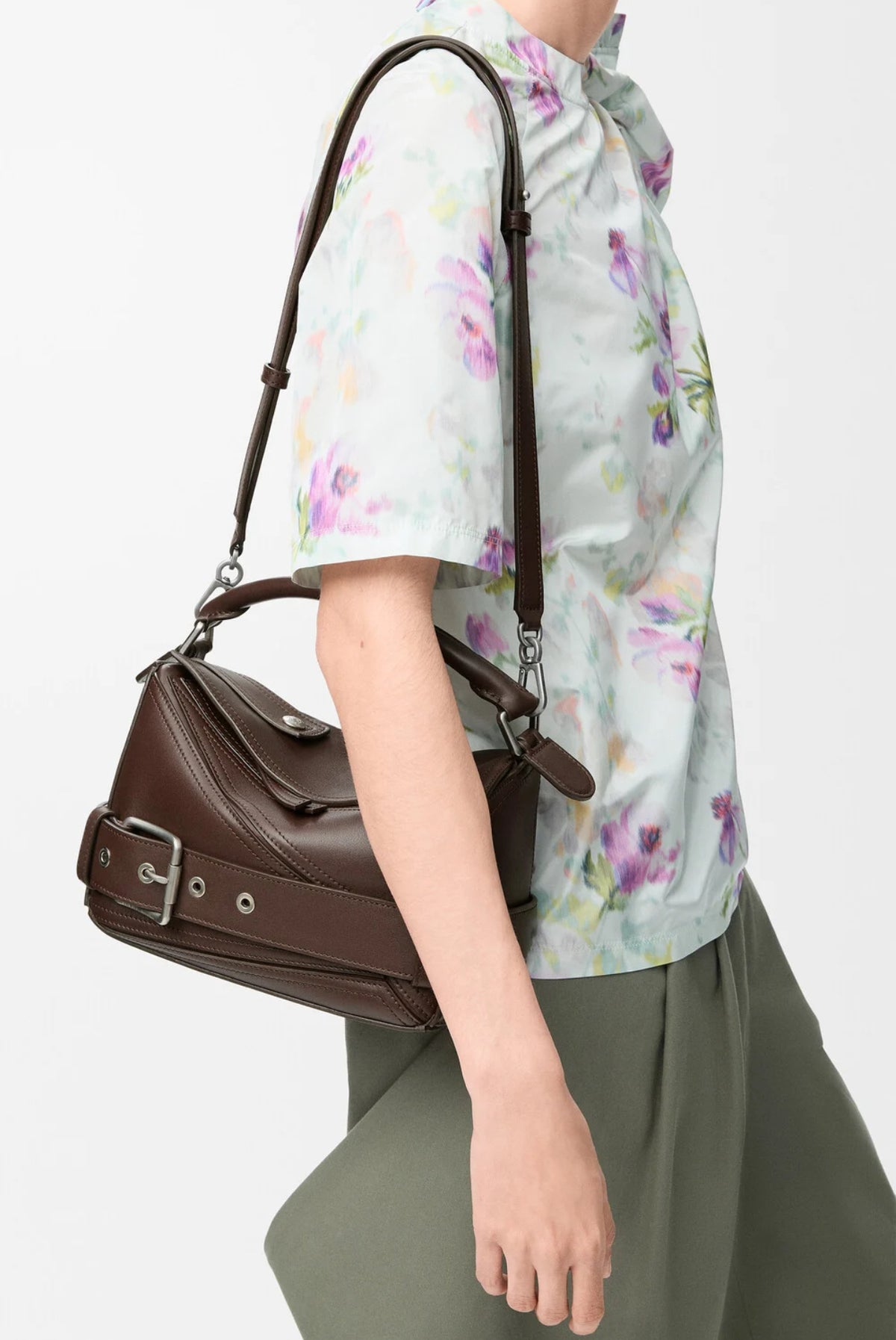 Winniemodo,Winnie modo,Loewe A510S21XC7,Loewe small puzzle biker bag,Loewe bag,Loewe bag sale,Loewe puzzle bag,Loewe puzzle b