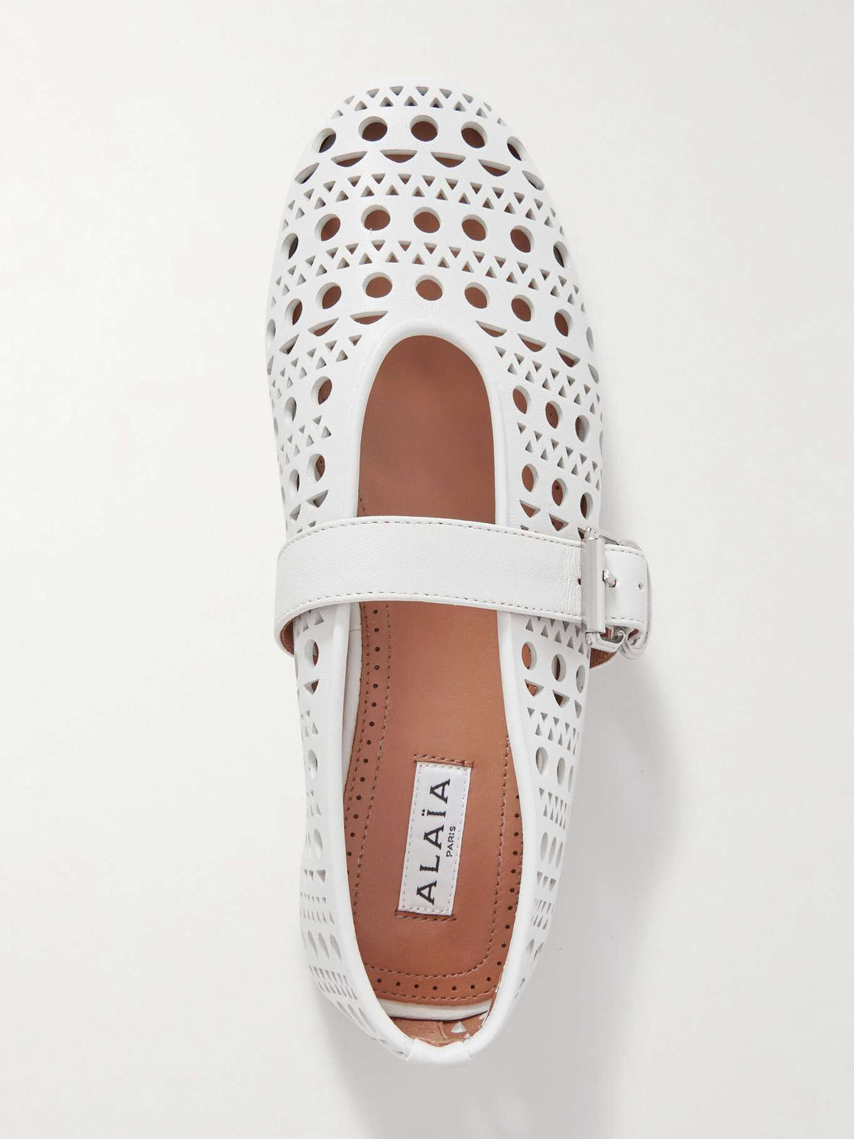 Winniemodo,Winnie modo,Alaïa cut out leather ballerinas,Alaïa ballerinas,Alaïa ballerinas sale,Alaia flat,Alaia flat sale,Ala