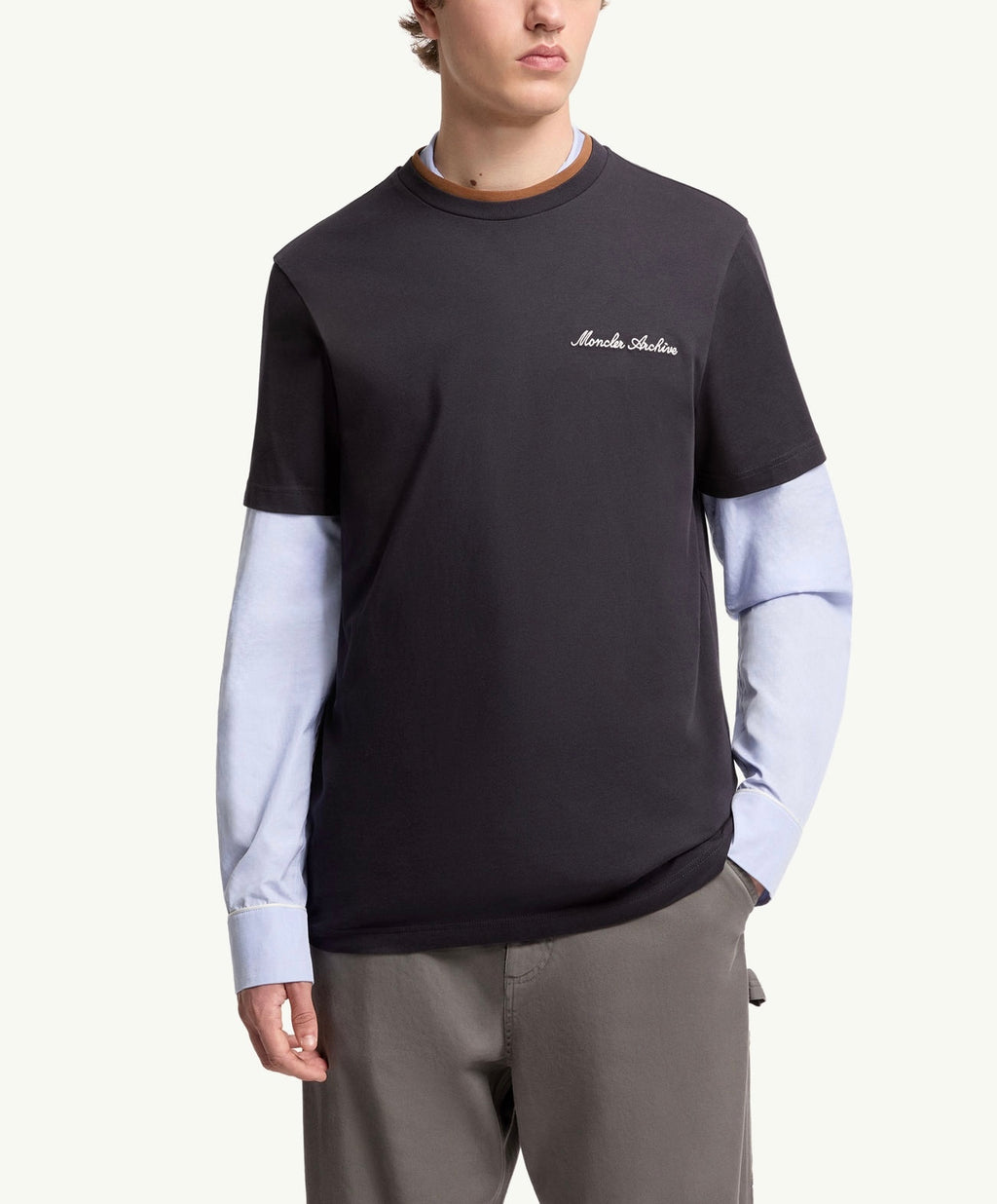 Winniemodo,Winniemodony,Moncler L10918C00015,Moncler t-shirt sale,Moncler t-shirt men,Moncler men t-shirt discount,Discount L