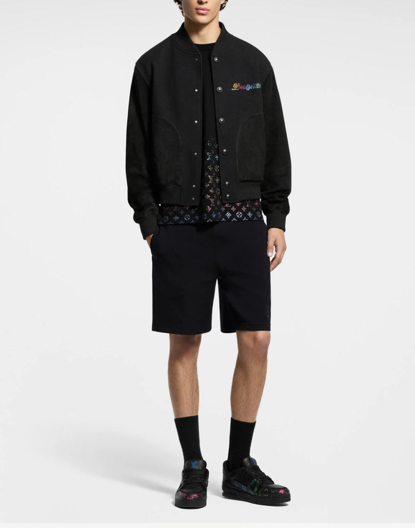 Louis Vuitton 1AGTT9,LV 1AGTT9,Louis Vuitton LV jersey shorts,Louis Vuitton black shorts,Louis Vuitton black men’s shorts,LV