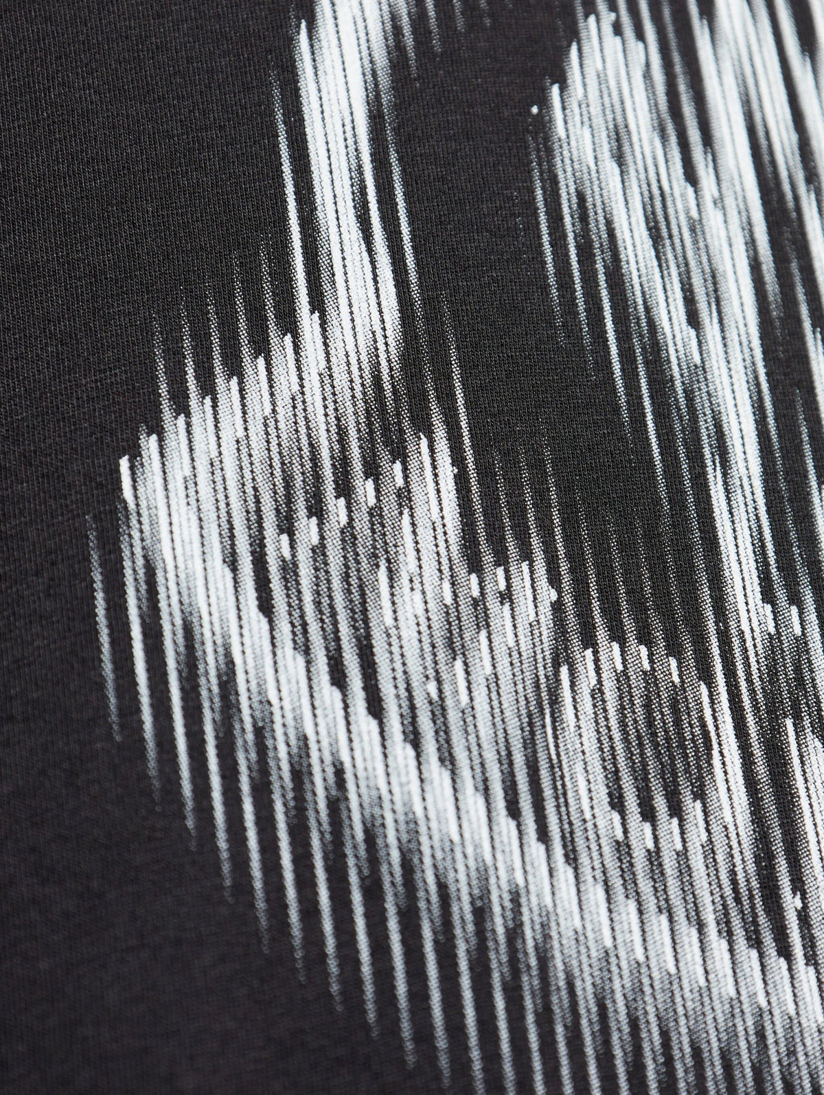 Winniemodo,Winniemodony,Moncler 8C0000489A17,Moncler t-shirt,Moncler t-shirt black,Moncler t-shirt sale,Moncler t-shirt outle