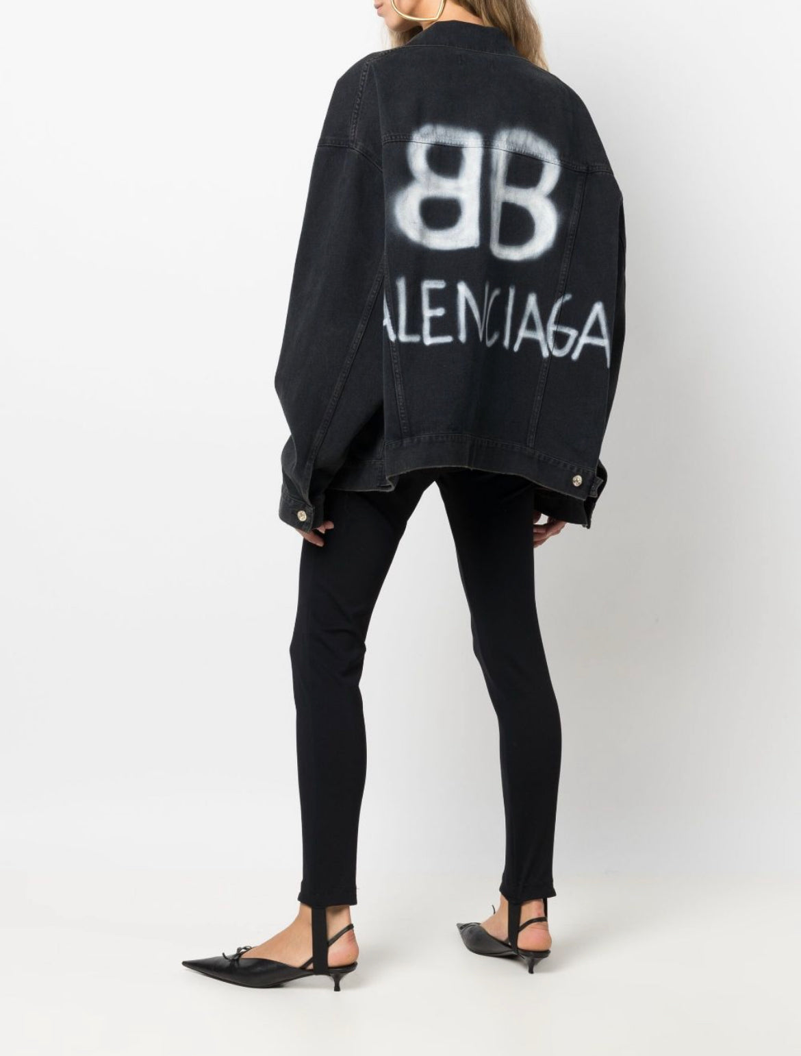 Balenciaga spray paint logo denim jacket,balenciaga denim jacket,balenciaga jacket,BALENCIAGA,balenciaga  on sale,balenciag o